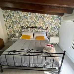 Apartament La Zisa, Palermo