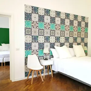 Carulli 69 - Flexible Check-in , Bari Włochy